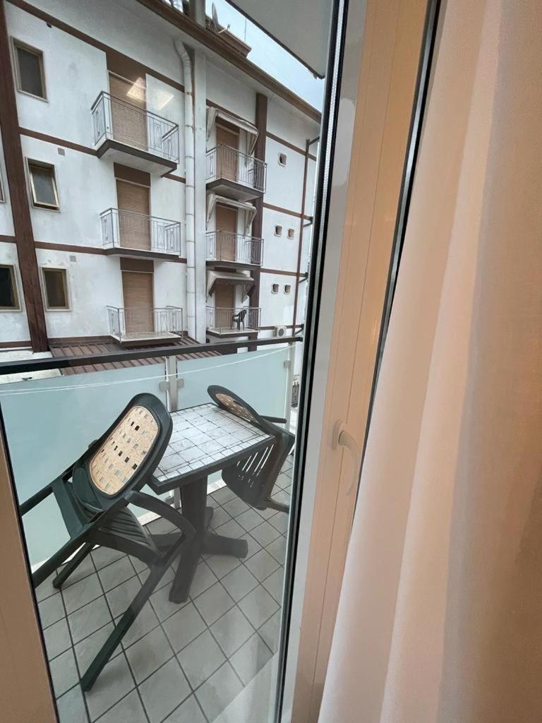 Hotel & Aparthotel Carinthia S Lido di Jesolo Exterior photo